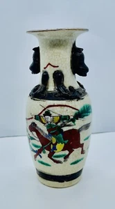 VINTAGE/ANTIQUE? MINI NANJING CHINESE CRACKLE GLAZE BATTLE WARRIOR VASE - Picture 1 of 11