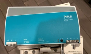 SL20.100 PULS POWER SUPPLY input 200-240VAC 1PH, 24-2 8VDC, 20A - Picture 1 of 3