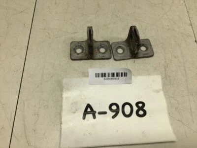 2011 DODGE GRAND CARAVAN REAR LEFT & RIGHT SIDE DOOR REAR LATCH STRIKER OEM+ - Image 1 of 4