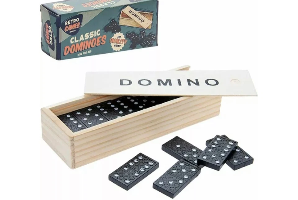 VINTAGE RETRO CLASSIC RIDLEYS FAMILY GAME DOMINOES SET NEW IN WOODEN BOX - Image 1 of 1