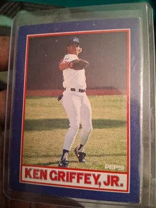 KEN GRIFFEY JR ⚾ ODDBALL ⚾ 1999 PEPSI #2-8 * FREE SHIPPING - Picture 1 of 2