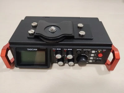 Tascam DR-701D - Registratore audio portatile | Portable audio field recorder - Imagen 1 de 4