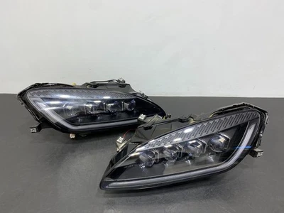 Honda S2000 2005 AP2 Alpharex Nova Series cuatro proyectores faros LED usados Foto 1 de 4