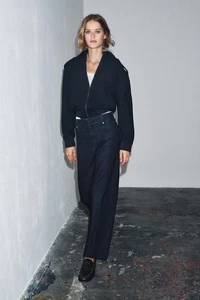 ZARA Gr. 6 High Rise and Wide Leg Jeans Dark Wash Pleat Detail US 6 / EU 38 - Bild 1 von 12