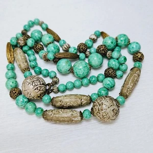 Ägyptische Revival geformte Perlen gesprenkelt grün Glas filigran Perlenkette an Kette - Bild 1 von 8