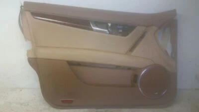 2008 Mercedes-Benz C300 -  Left Front Door Trim Panel - Tan / Beige - R185331 Foto 1 de 4