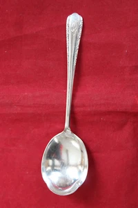 Meriden Britannia Moonglow 5 7/8" Cucchiaio da Zucchero "C" Mono (1938) 29g - Foto 1 di 14