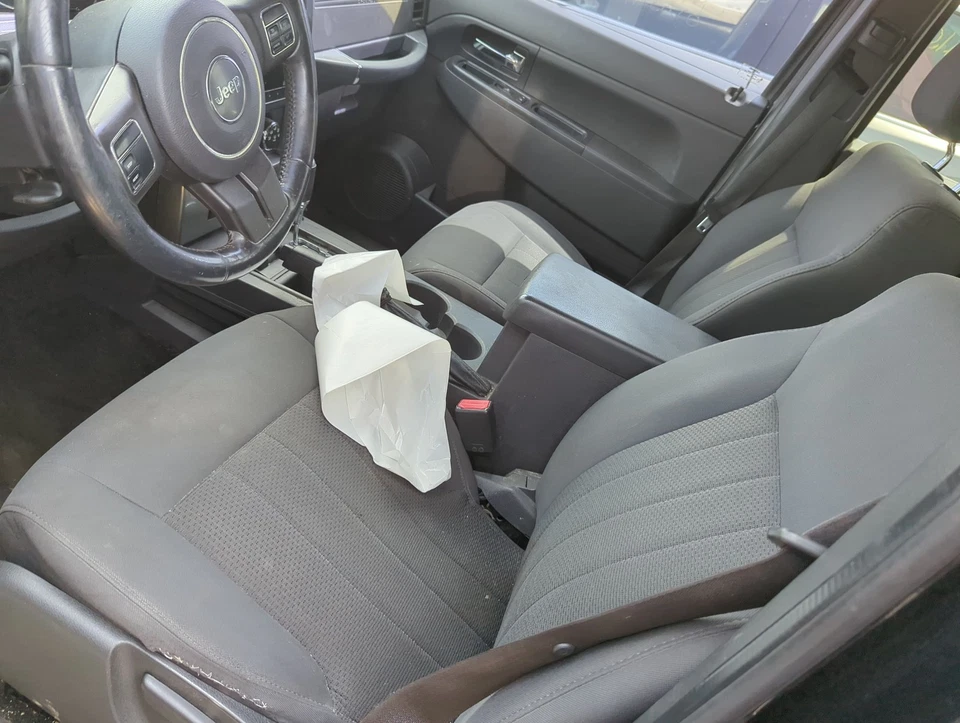 2008-2012 Jeep Liberty Driver Front Seat Oem Grey VC1D7 - Image 1 of 1