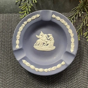 Jaspe de madera de cuña de 4,5" Pegaso con 3 musas blanco camafeo estilo detalle plato - Imagen 1 de 5