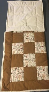 New Reversible Dog Quilt Blanket Throw 35.5x 31.5 Bone Woof Ruff Baby Blanket - Picture 1 of 2