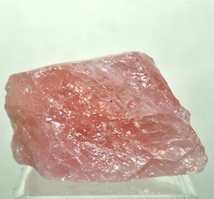 350ct Rose Quartz Rough Sparkling Natural Pink Crystal Rock for Carving - Brazil - Picture 1 of 4