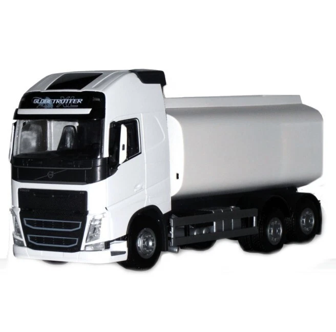 EMEK - VOLVO FH 6x4 serbatoio bianco - 1/25 - EMEK93312 - Immagine 1 di 1
