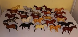 26 - 3" Breyer Horses - Picture 1 of 1