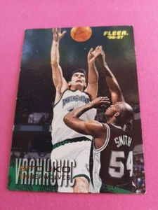Stojko Vrankovic Minnesota Timberwolves Carte Basket NBA Fleer 1996-97 #250 - Picture 1 of 2