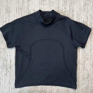 Lululemon Swiftly Cropped Mock Neck Top / 6 - Picture 1 of 3