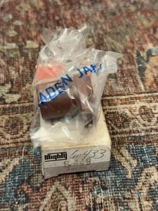 NOS Mighty 6-449 Distributor Rotor JR75T Fits 85–89 Mitsubishi Mighty Max 2.0L - Picture 1 of 3