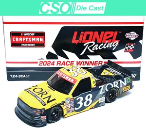 Layne Riggs 2024 Zorn Kompressor & Ausrüstung Milwaukee Win 1/24 Die Cast NEU - Bild 1 von 3