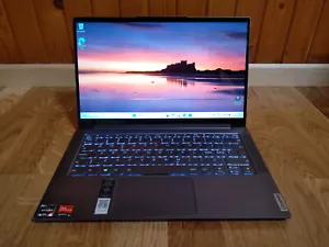 Lenovo Yoga Slim 7 14" - AMD Ryzen 7 16GB 256GB SSD WINDOWS 11 - Imagen 1 de 13