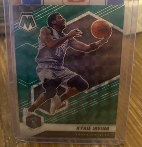 2020-21 Panini Mosaic Green Mosaic Prizm Kyrie Irving 