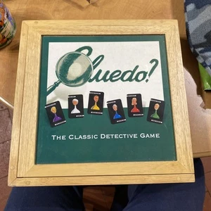 Cluedo Detective Board Game Parker Wooden Box Edition - Picture 1 of 10