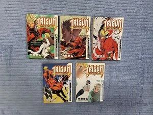 5 BUCH SET! Trigun Maximum #3 #4 #5 #6 #7 Dark Horse Manga Yasuhiro Nighttow - Bild 1 von 5