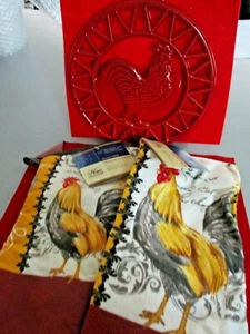 Red Rooster Round  Metal Trivit AND ROOSTER HOT MITT AND TOWEL     B2 - Picture 1 of 8