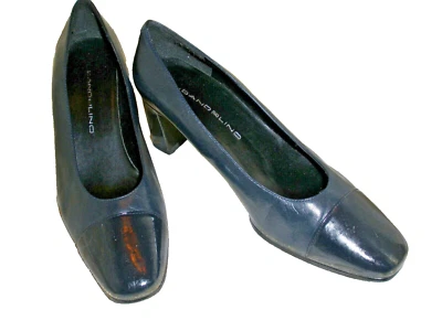 NAVY / BLACK PATENT TOE BANDOLINO MULES LOAFERS PUMPS 6M  STYLE: TRADITION - Image 1 of 4