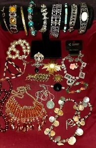 LOTE DE JOYAS DE COLECCIÓN Estate 26 piezas TÚ Y YO, Sarah, Amerique KC RSVP y más - Imagen 1 de 8