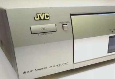 JVC HR-S9600 High-End S-VHS Videorecorder silber - DEFEKT für Bastler - Bild 1 von 4
