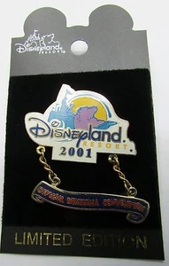 Disney 6620 Official Disneyana Convention DLR 2001 Logo Dangle Pin - Picture 1 of 2