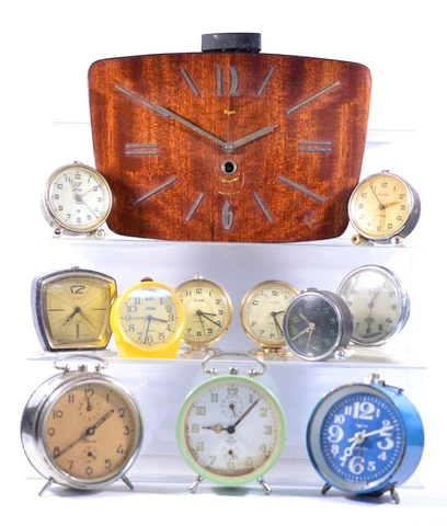 LOT 12 VINTAGE Alarm Clock RUSSIAN USSR Gerrman and others - BROKEN , for repair Cover