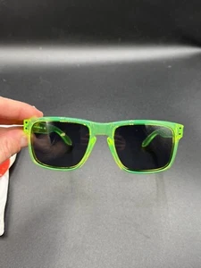 Oakley Holbrook Lime Green Warm Grey Lenses - Picture 1 of 7