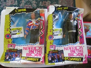 Nuevas figuras de concierto de Jordan y Donnie Kids on the Block Hasbro nuevas cajas dañadas - Imagen 1 de 9