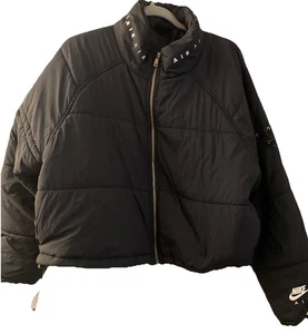 Nike Women’s Jacket Puffer Coat Sportswear Air Cropped Black Large - Picture 1 of 14