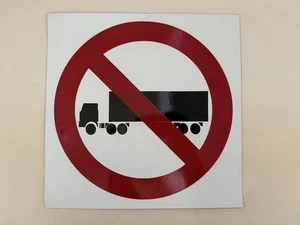 NO TRUCKS großes Magnetschild Warnmagnet 12"x12" Industrie Versand Sicherheit - Bild 1 von 6