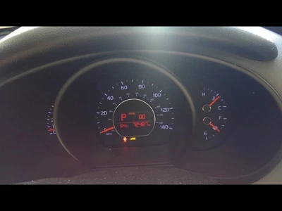 Espejo retrovisor derecho usado se adapta a: Kia Soul Power 2015 sin calefacción con intermitente derecho Foto 1 de 4