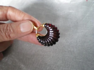 Baltic Cherry Amber carved necklace, 28 x 22mm, 4 grams 925 Sterling Silver - Picture 1 of 11