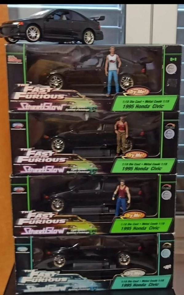 Vendo 5 honda civic streetglow 1/18 Fast and Furious - Immagine 1 di 1