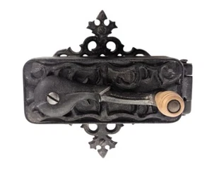 Vintage Universal Dazey Americana Cast Iron Can Opener - Picture 1 of 7