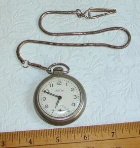 OROLOGIO DA TASCA vintage Westclox Bull's Eye con catena, USA C19 - Foto 1 di 6