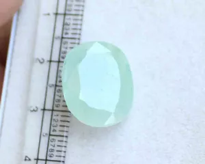13.20 Cts NATURAL ZAMBIAN BEAUTIFUL EMERALD OVAL TOP GREEN GEMSTONE UNHEATED - Picture 1 of 5
