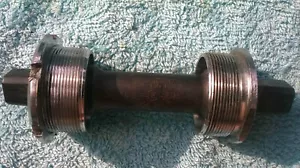 Innenlager Shimano 600 EX 1,37x24T englisches Gewinde 116mm - Bild 1 von 3