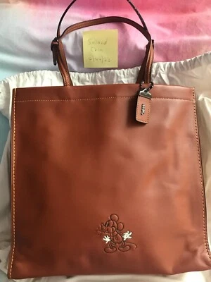 Bolso de Mano Coach X Mickey Mouse Foto 1 de 4