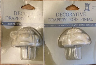 Par de vara de cortina decorativa parafuso final na mão fundido 1 3/8 haste - Imagem 1 de 4