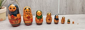 Muñecas anidadoras matrioska rusas vintage 9 piezas pintadas a mano 4 pulgadas y más pequeñas - Imagen 1 de 17