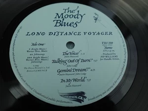The Moody Blues LONG DISTANCE VOYAGER 1981 UK LP 1st Press PLAYS MINT HEAR - Picture 1 of 24