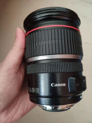 Canon EF-S 17-55mm f /2.8 IS USM Lens for Canon EF-S-Mount Camera - Image 1 of 4