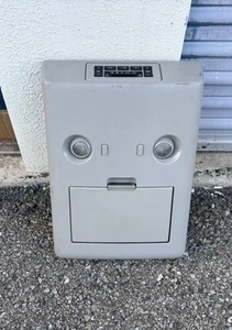 2004-12 NISSAN TITAN CREW CAB 4-DOOR REAR OVERHEAD CONSOLE W/DISPLAY SCREEN DVD - Bild 1 von 5