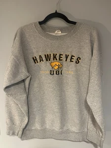 90s Iowa Hawkeyes Size Large Crewneck Sweatshirt - Picture 1 of 3