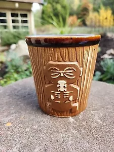 Cubo de hielo pequeño de cerámica Harvey’s Lake Tahoe Tiki de grano de madera OMC Otagiri @ - Imagen 1 de 9